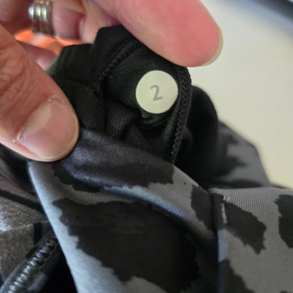 Lululemon Super‎ Sport Tank Size 2